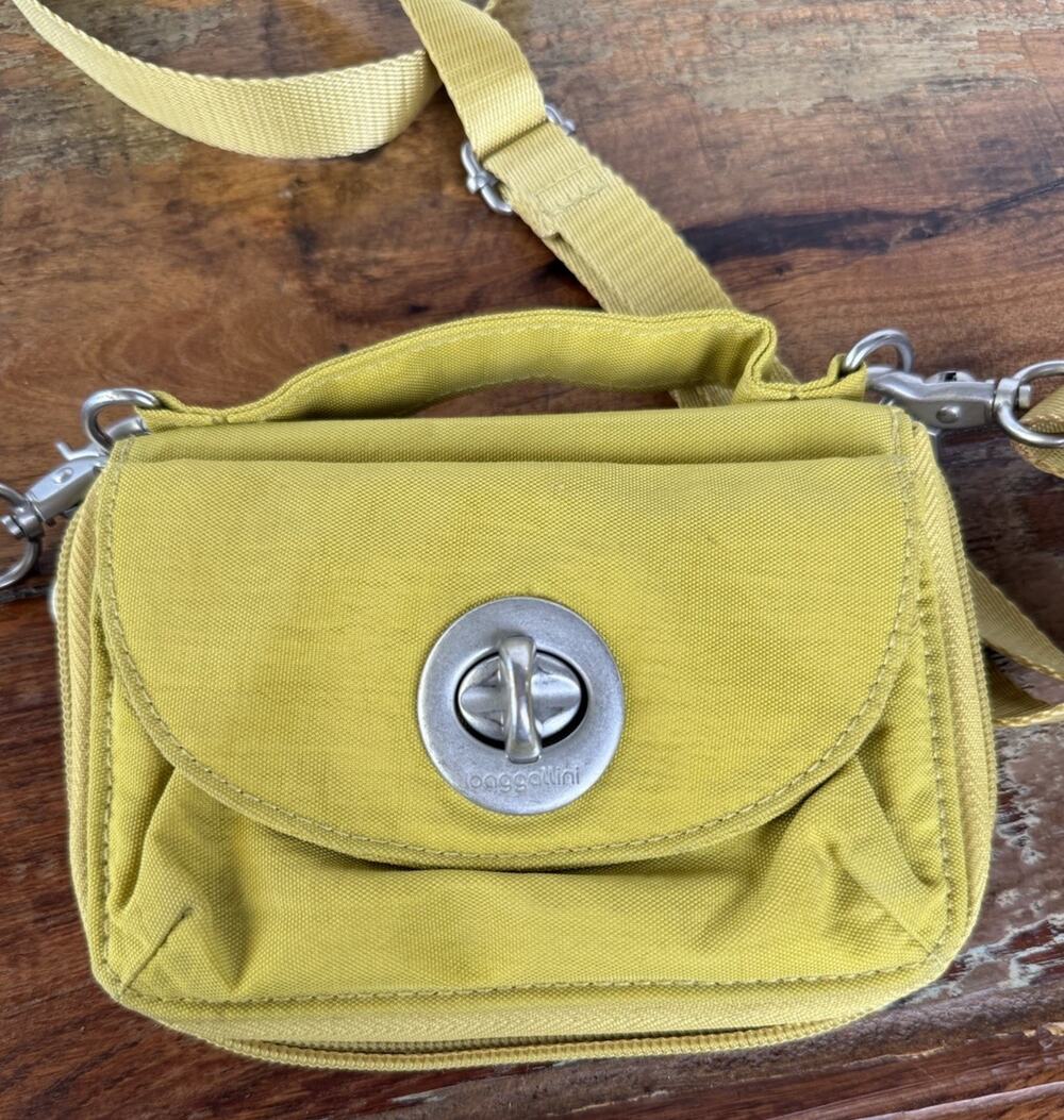 Baggallini Yellow Mini Crossbody Wallet Bag Turn Lock Organizer Travel Purse
